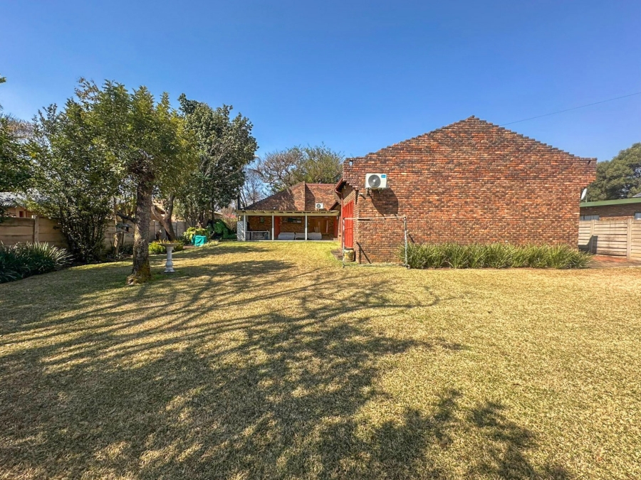 3 Bedroom Property for Sale in Meerhof North West